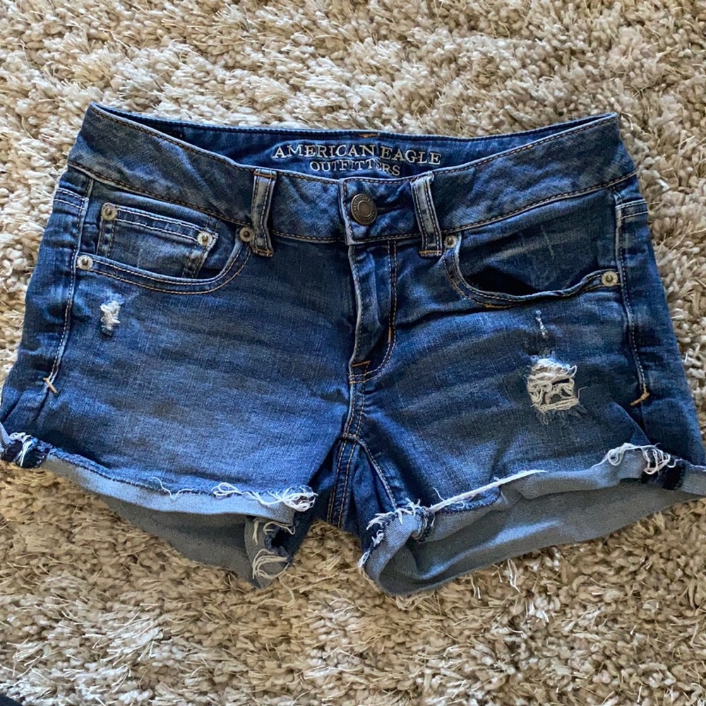 American Eagle Outfitters size 2 Jean shorts